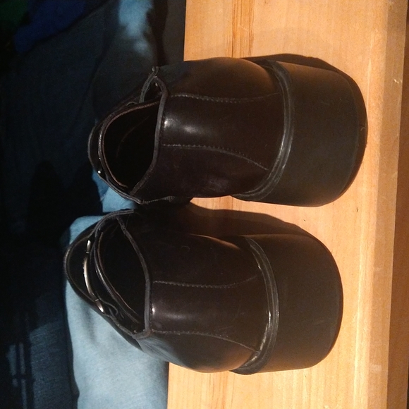 Black Ferragamo Loafers Excellent Condition size 6 to 7? - Picture 4 of 11